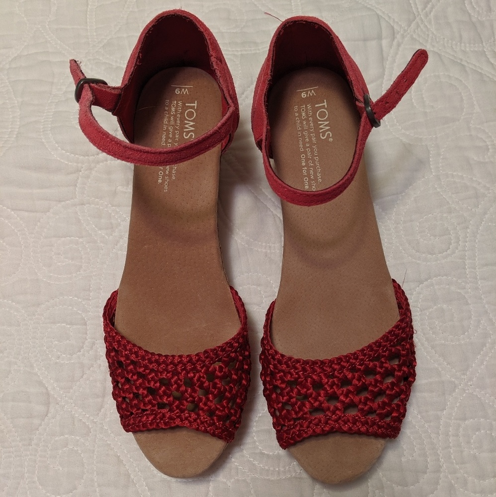 Toms platform open toe sandal